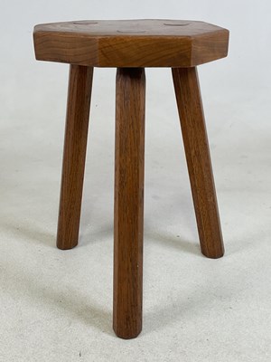 Lot 326 - An oak milking stool, height 38cm.
