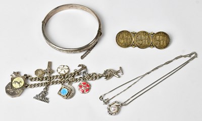 Lot 975 - A mixed lot of silver jewellery, comprising a...
