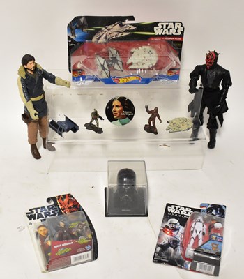 Lot 378 - STAR WARS; a quantity of action figures from...