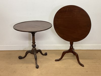 Lot 253 - A George III mahogany dish topped tripod...