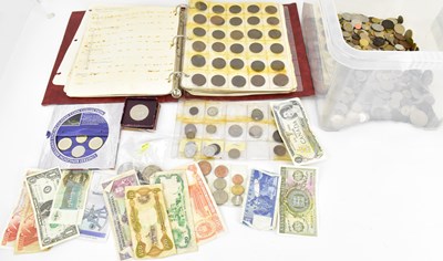 Lot 911 - Various mixed British and world coins, to...