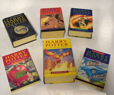 Lot 653 - HARRY POTTER, ROWLING (J K); various first...