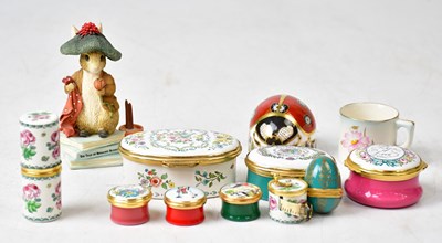 Lot 426 - A Royal Crown Derby ladybird paperweight, with...