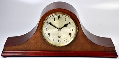 Lot 105 - An early to mid-20th century mahogany cased...