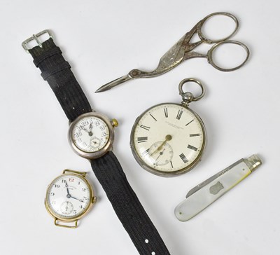 Lot 1064 - A Dustite stainless-steel trench watch with...