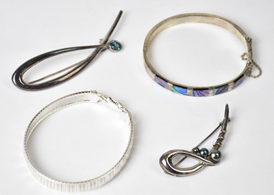 Lot 972 - Two 925 silver abstract brooches, lengths...