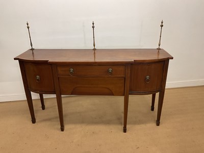 Lot 286 - An Edwardian mahogany satinwood crossbanded...