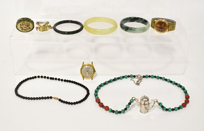 Lot 1003 - An Irish hallmarked silver necklace set with...