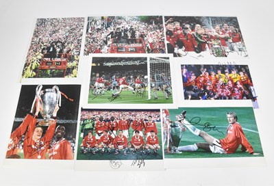 Lot 673 - MANCHESTER UNITED; a signed team photograph of...