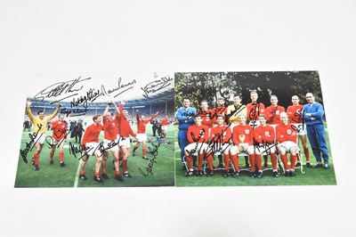Lot 668 - ENGLAND WORLD CUP 1966; a signed reproduction...