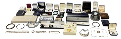 Lot 1423 - A large quantity of assorted costume jewellery...