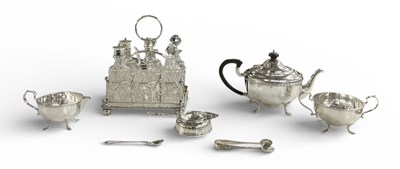 Lot 1087 - An early 20th century Mappin & Webb three...