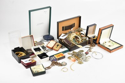 Lot 383 - A collection of Victorian and later costume...