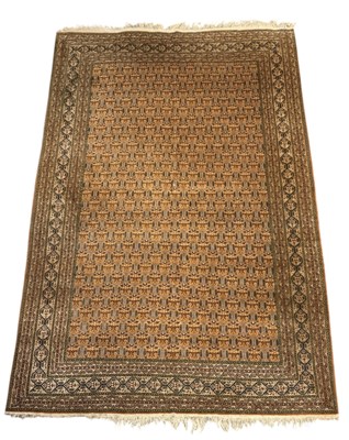 Lot 74 - A good quality modern hand knotted woollen...