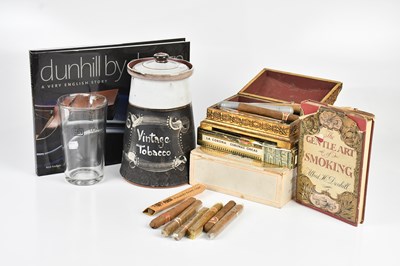 Lot 1271 - A small selection of loose cigars, with other...