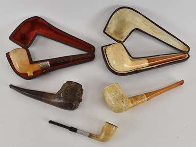 Lot 286 - Five 19th century and later Meerschaum pipes,...