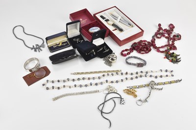 Lot 737 - A collection of modern costume jewellery,...