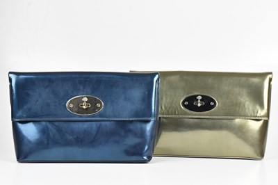 Lot 1522 - MULBERRY; a metallic green clutch bag with...
