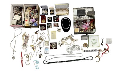 Lot 1427 - A large quantity of assorted costume jewellery...
