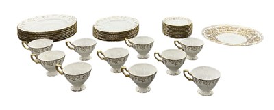 Lot 525 - ROYAL CROWN DERBY; a part setting tea and...