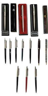 Lot 314 - THE 'MILTON' FOUNTAIN PEN; a cased Golden...