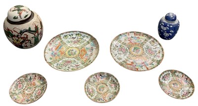 Lot 1049 - A pair of late 19th/early 20th century Chinese...
