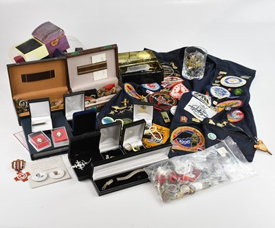 Lot 1562 - A collection of costume jewellery including...