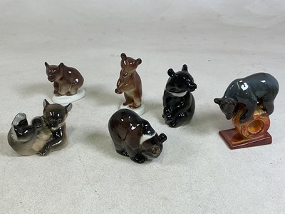 Lot 171 - LOMONOSOV AND OTHER MANUFACTURERS; porcelain...