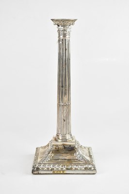 Lot 136 - A George III hallmarked silver Corinthian...