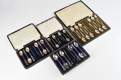 Lot 245 - WALKER & HALL LTD; a cased set of twelve...
