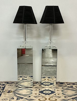 Lot 88 - A pair of modern contemporary cut crystal...