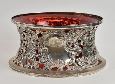 Lot 1121 - An Edward VII hallmarked silver Irish silver...