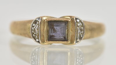 Lot 1302 - A 9ct yellow gold Art Deco ring, with square...
