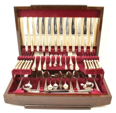 Lot 1106 - WEBBER & HILL; a one hundred and nine piece...