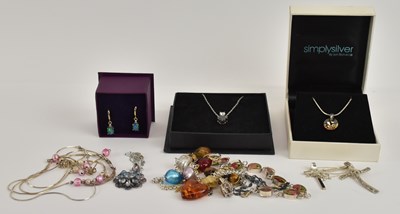 Lot 1433 - A small quantity of assorted 925 silver and...