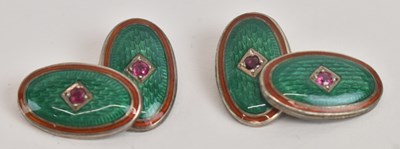 Lot 1377 - DEAKIN & FRANCIS; a pair of Elizabeth II...