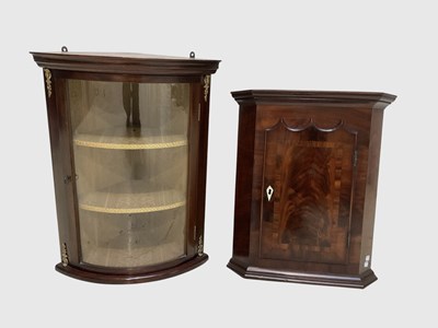 Lot 1039 - A 19th century mahogany hanging corner...