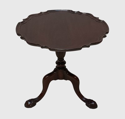 Lot 1032 - A George III style mahogany occasional table,...