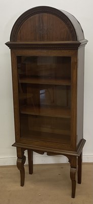 Lot 453 - A rosewood brass inlaid display cabinet with a...