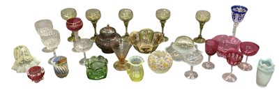 Lot 590 - A small quantity of assorted cut, crystal and...
