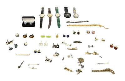 Lot 1449 - A small quantity of assorted costume jewellery...