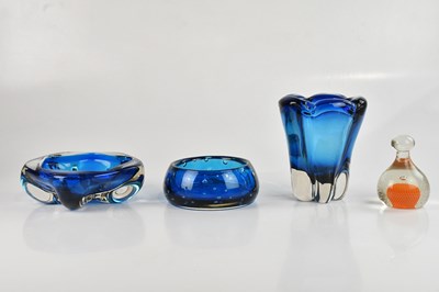 Lot 87 - GEOFFREY BAXTER FOR WHITEFRIARS; a tangerine...