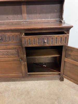 Lot 788 - A reproduction two piece Welsh dresser by...