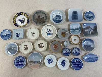 Lot 206 - ROYAL COPENHAGEN; a quantity of decorative...