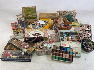 Lot 84 - A large amount of vintage sewing items, to...
