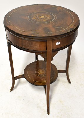 Lot 23 - An Edwardian Sheraton revival rosewood...