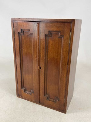 Lot 520 - H HUPMAN, HABANA, GOLDEN CORONAS; an oak cigar...