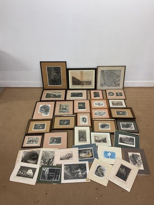 Lot 326 - A large quantity of engravings and etchings,...