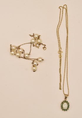 Lot 1387 - A 9ct yellow gold dainty necklace, length 44cm,...