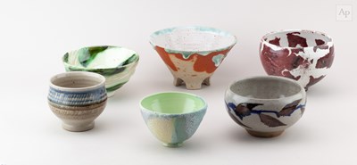 Lot 736 - A group of stoneware bowls by Bryan Newman,...